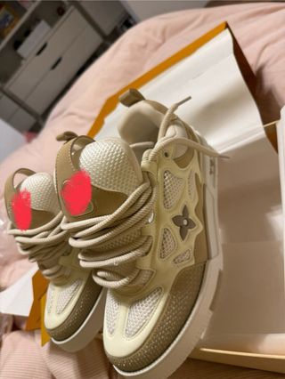 Scarpe Louis Vuitton Skate Beige