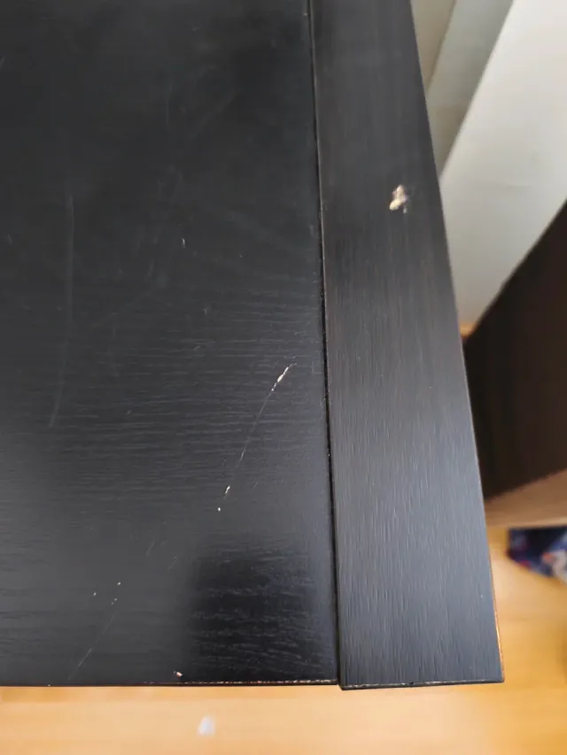 Mueble de comedor con 4 cestas