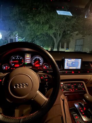 Audi A8 2004