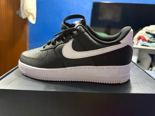 Nike Air Force 1 Negras y Blancas