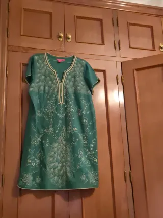 Vestido verde bordado talla XL