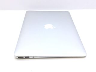 portatil apple apple macbook air core i5 1.8 13 (2017) (a1466)