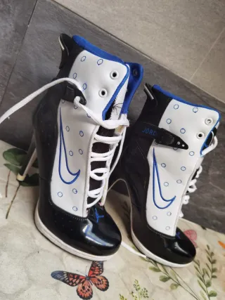 Botines Nike Mujer Tacón Alto