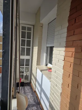 Pintura Balcones: Paredes, Techos y Hierros.