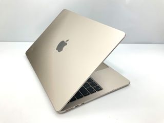 portatil apple apple macbook air m2 8-core 3.4 13 (8gpu) (2022) (a2681)