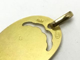 colgante oro 18k