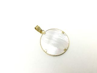 colgante oro 18k con piedra con nacar