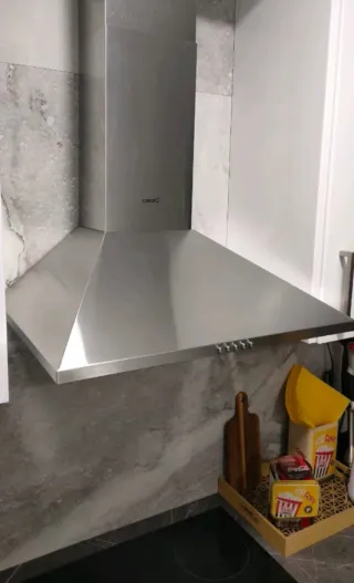 Campana extractora Cata