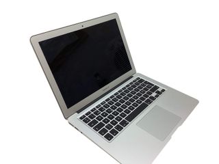 portatil apple apple macbook air core i5 1.8 13 (2012) (a1466)