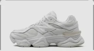 New Balance 9060 Sneakers Bianche