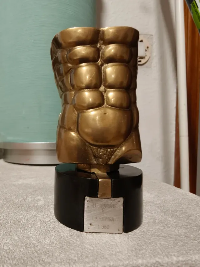 Escultura El Hombre y la Espiga 1989