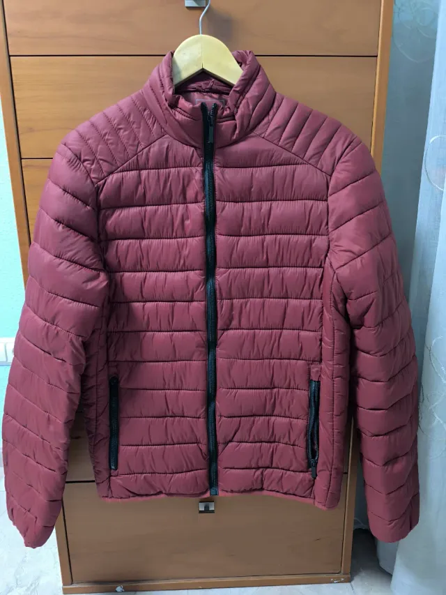 Cazadora acolchada hombre roja