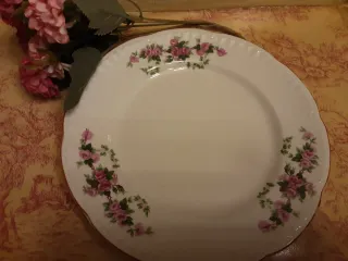 Plato antiguo Irostone Pearl Crown