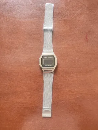 Reloj Casio A1000M-1BEF Digital Plata