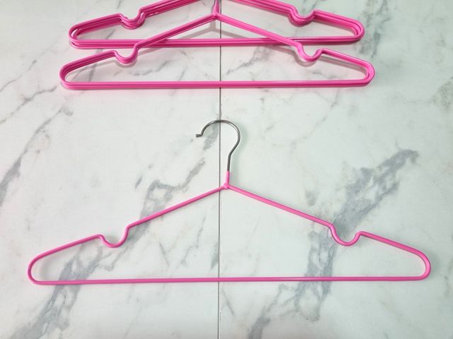 10 Perchas Antideslizantes - Rosa Fluor