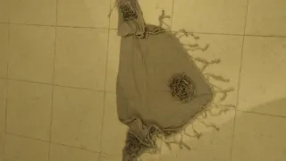 Pañuelo decorado con flores