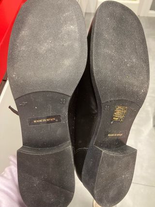 Zapatos negros Musse & Cloud con hebillas