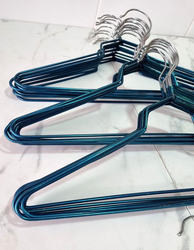 28 Perchas Antideslizantes XL - Azules