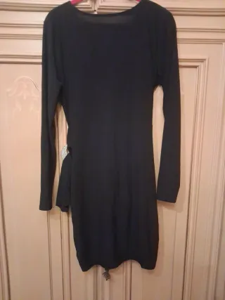 Abito donna nero con fibbia laterale