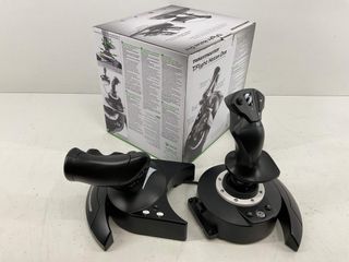 otros mandos trhustmaster t flight hotas one