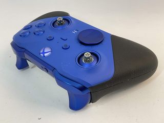 mando xbox series microsoft qau-00002 shock blue