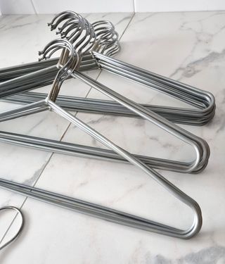 25 Perchas Antideslizantes - Plateado