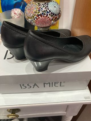 Zapatos de tacón Antea piel negros