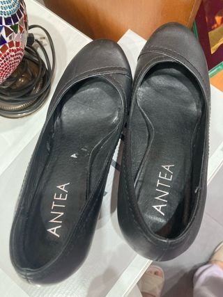 Zapatos de tacón Antea piel negros