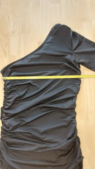 Body Mango Asimétrico Negro Talla S