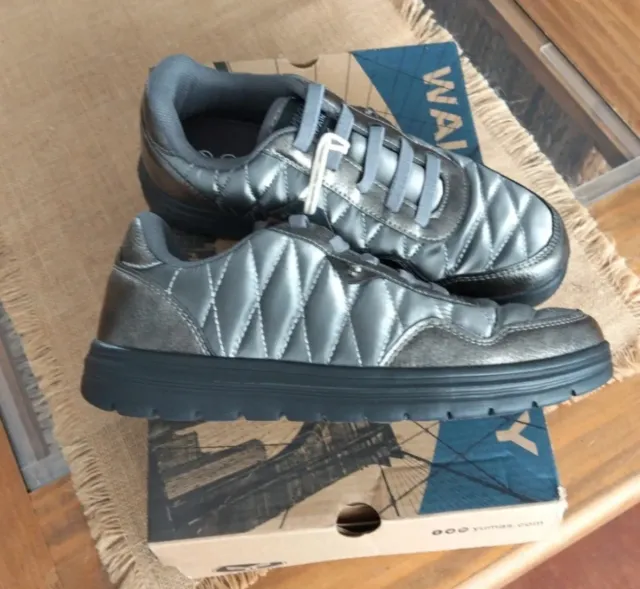 Zapatillas deportivas Yumas  plomo n° 37 etiqueta