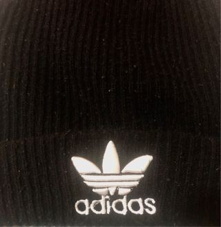 Gorro de punto Adidas negro