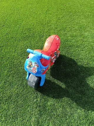 Moto Patrulla Canina