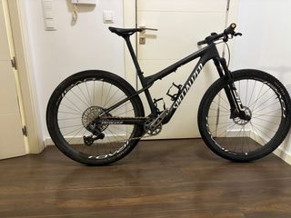 Specialized World Champion Expert