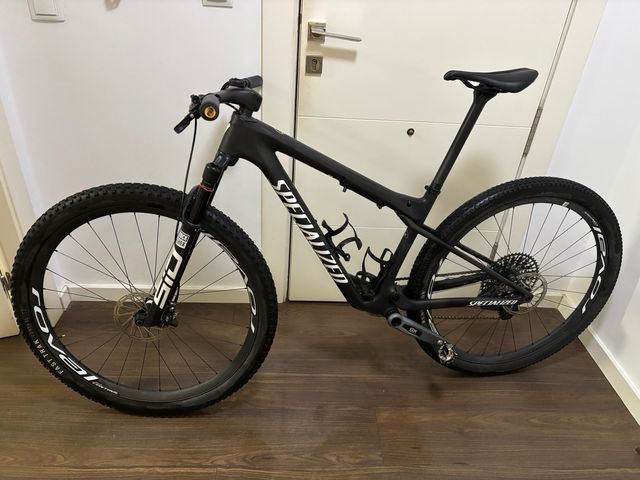 Specialized World Champion Expert