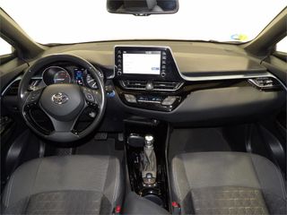 TOYOTA C-HR 2.0 180H Advance