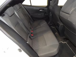 TOYOTA Corolla 1.8 125H ACTIVE TECH E-CVT