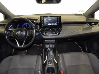 TOYOTA Corolla 1.8 125H ACTIVE TECH E-CVT