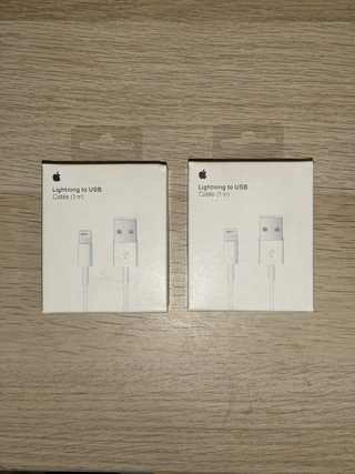 2 Cavi iPhone USB-Lightning Originali