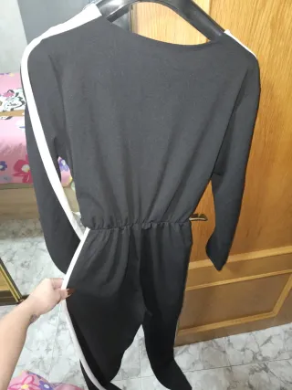 Mono M&S Negro con Raya Blanca