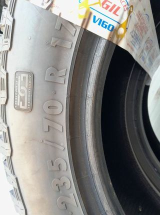 1151350 235/70/17 xl111 h neumático nissan pick-up