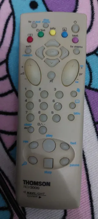 Televisor Thomson LIFE con DVD