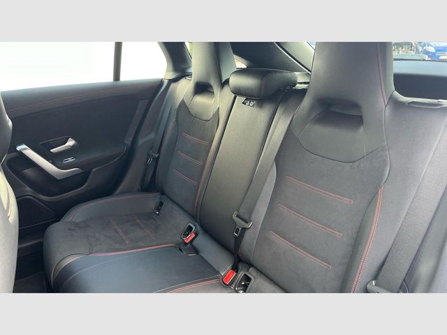 Mercedes Benz CLA CLA 250 e Shooting Brake