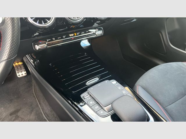 Mercedes Benz CLA CLA 250 e Shooting Brake