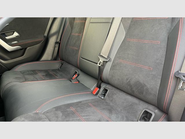 Mercedes Benz Clase A A 200 d Sedán