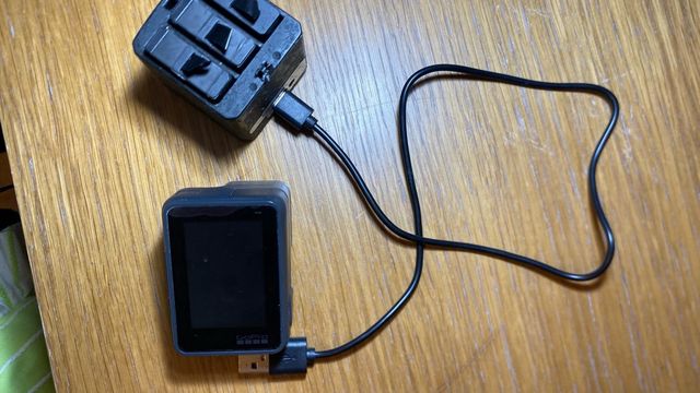 GoPro Hero 5 Black + 4 BATERIAS