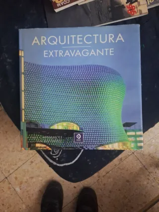 Arquitectura extravagante (Spanish Edition)