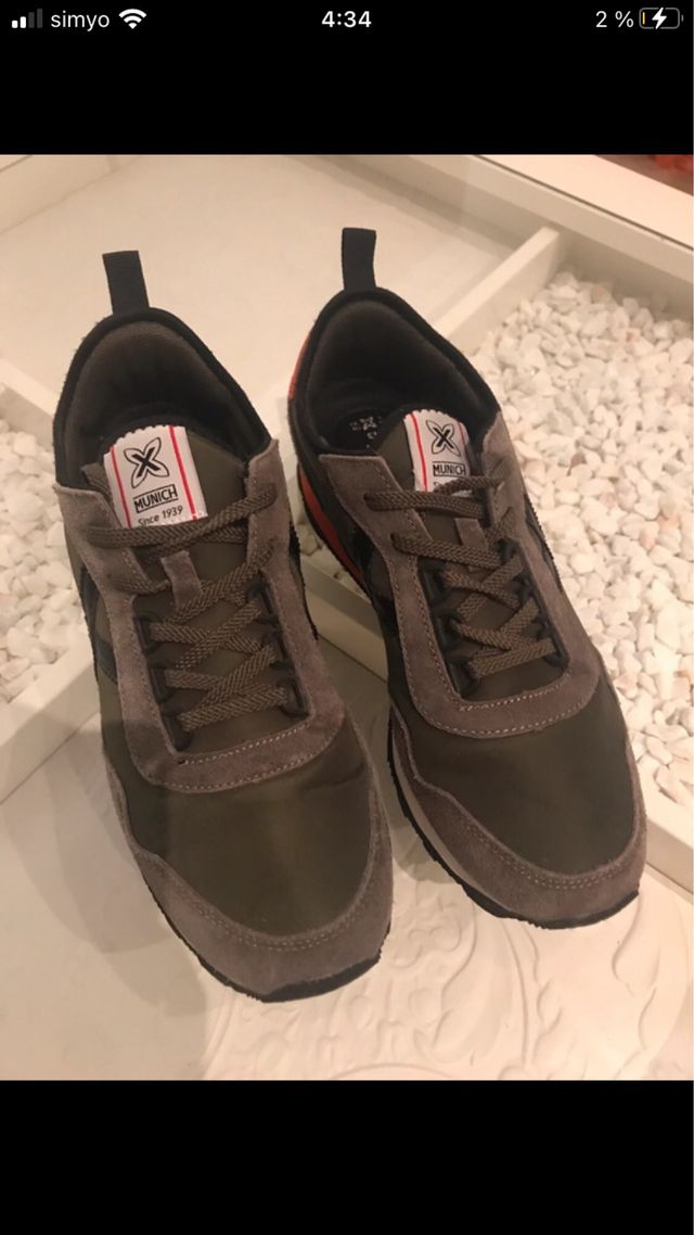 Zapatillas Munich grises y verdes