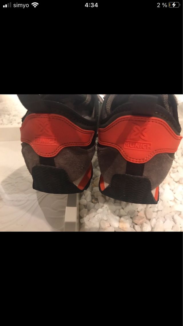 Zapatillas Munich grises y verdes