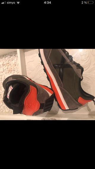 Zapatillas Munich grises y verdes