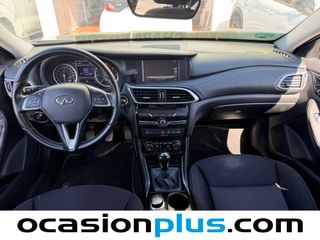 Infiniti Q30 1.5 D Premium 80 kW (109 CV)